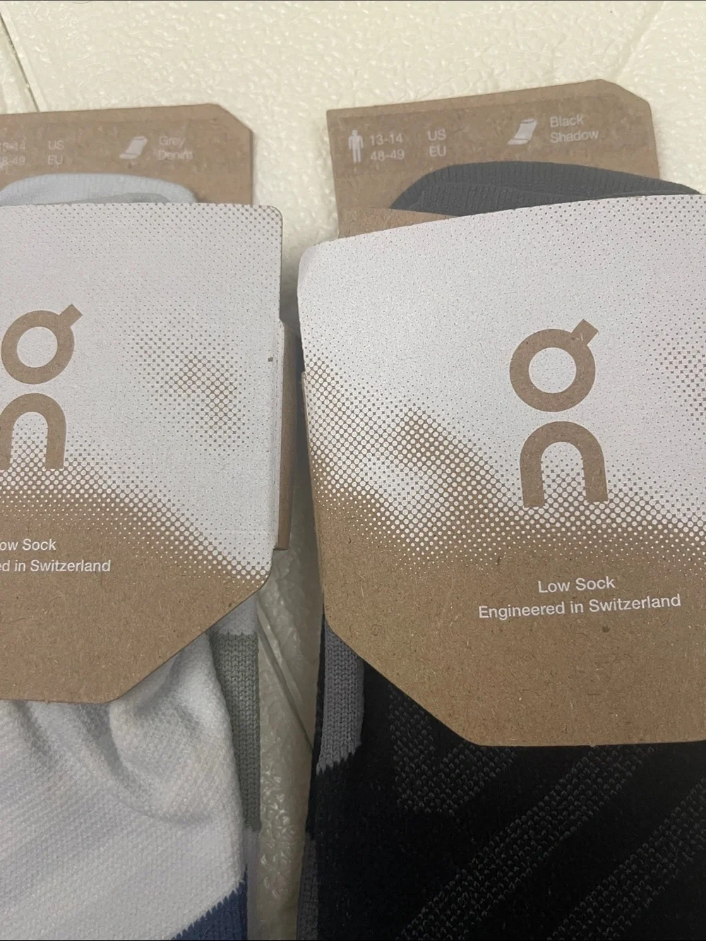 On Running Low Sock Duo - White & Blue and Black & Gray